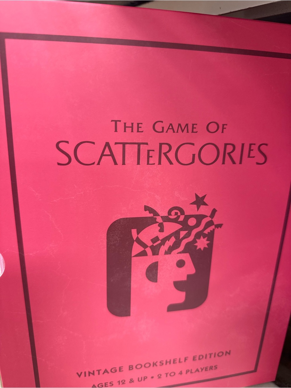 Scattergories Vintage Bookshelf Edition - Hot Pink